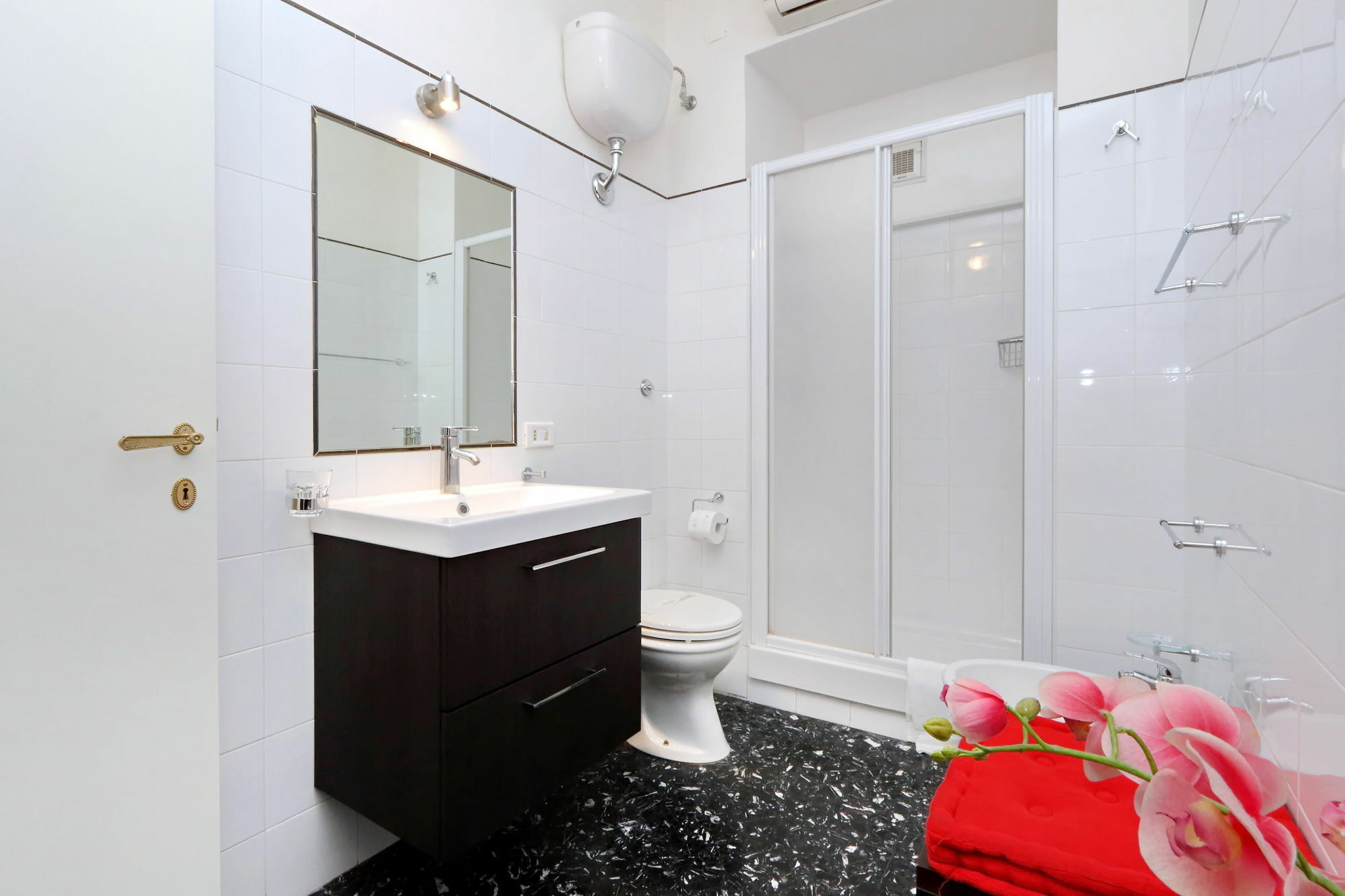 Gregoriana Apartment *